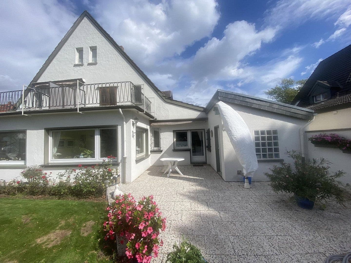 house for sale, 124 m², Duisburg, North Rhine-Westphalia house for sale, 124 m², Duisburg, North Rhine-Westphalia