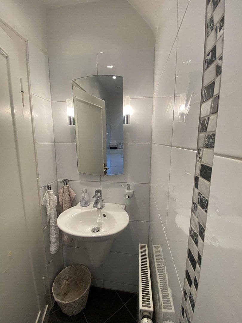 house for sale, 124 m², Duisburg, North Rhine-Westphalia house for sale, 124 m², Duisburg, North Rhine-Westphalia