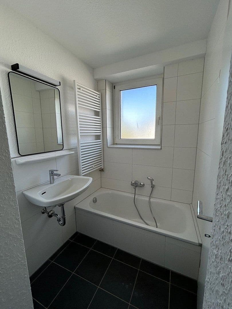 3 bedroom flat to rent, 65 m², Bonn, North Rhine-Westphalia 3 bedroom flat to rent, 65 m², Bonn, North Rhine-Westphalia