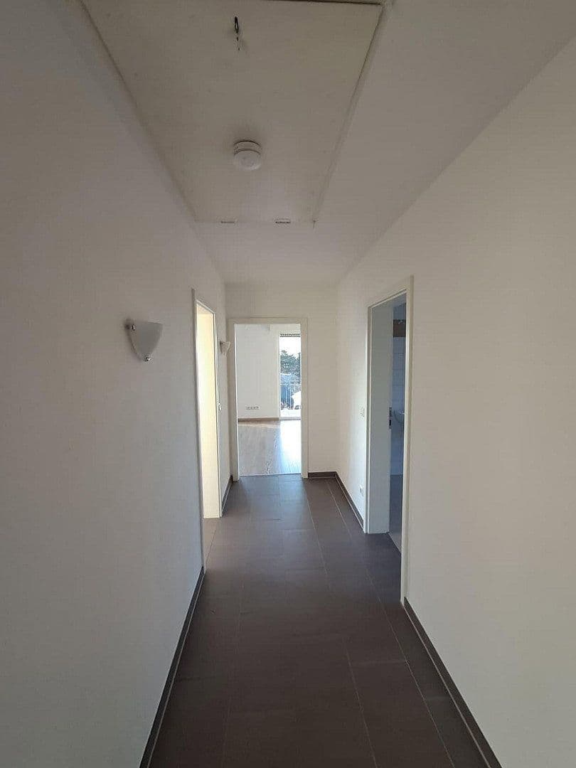 3 bedroom flat to rent, 100 m², Oberborsbacher Str. 19, Odenthal, North Rhine-Westphalia 3 bedroom flat to rent, 100 m², Oberborsbacher Str. 19, Odenthal, North Rhine-Westphalia