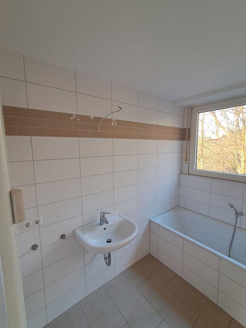 3 bedroom flat to rent, 100 m², Oberborsbacher Str. 19, Odenthal, North Rhine-Westphalia 3 bedroom flat to rent, 100 m², Oberborsbacher Str. 19, Odenthal, North Rhine-Westphalia