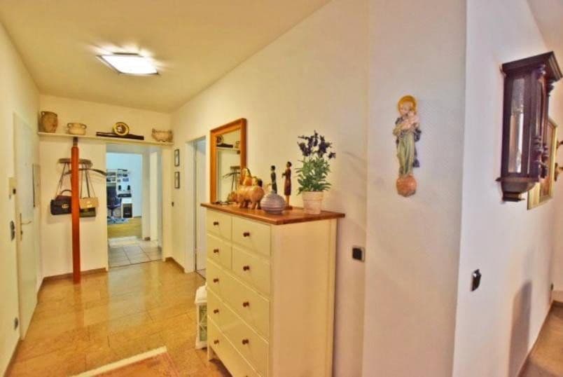 1 bedroom with open-plan kitchen flat to rent, 96 m², Mielesheide 4, Essen, North Rhine-Westphalia 1 bedroom with open-plan kitchen flat to rent, 96 m², Mielesheide 4, Essen, North Rhine-Westphalia