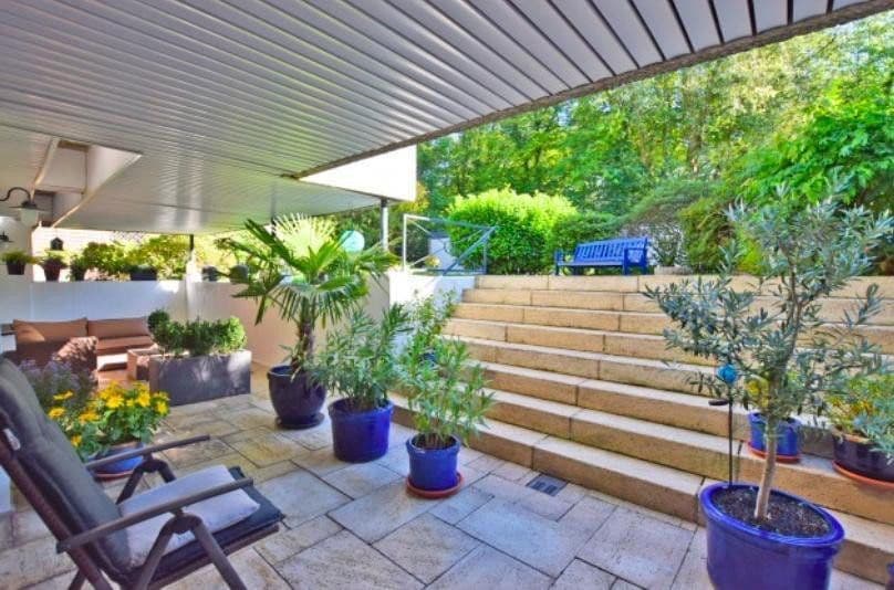 1 bedroom with open-plan kitchen flat to rent, 96 m², Mielesheide 4, Essen, North Rhine-Westphalia 1 bedroom with open-plan kitchen flat to rent, 96 m², Mielesheide 4, Essen, North Rhine-Westphalia