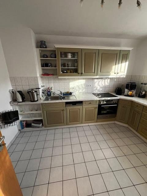 3 bedroom with open-plan kitchen flat to rent, 121 m², Marktplatz 12, Schwaikheim, Baden-Württemberg 3 bedroom with open-plan kitchen flat to rent, 121 m², Marktplatz 12, Schwaikheim, Baden-Württemberg