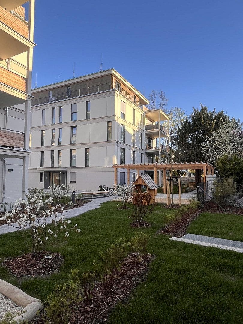 2 bedroom flat to rent, 80 m², Erna Berger Straße 10, Dresden, Saxony 2 bedroom flat to rent, 80 m², Erna Berger Straße 10, Dresden, Saxony