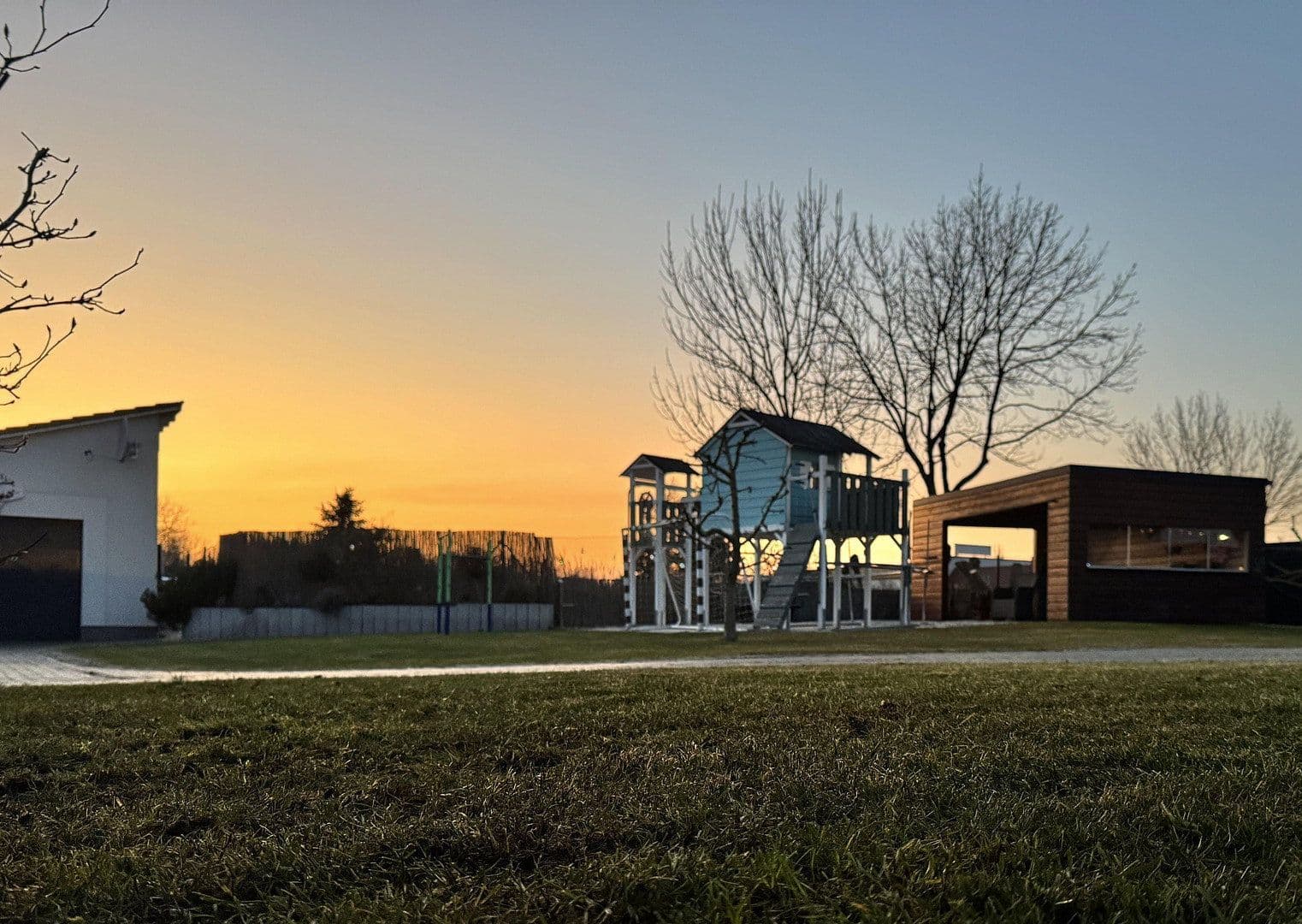 house for sale, 239 m², Lübben (Spreewald), Brandenburg house for sale, 239 m², Lübben (Spreewald), Brandenburg