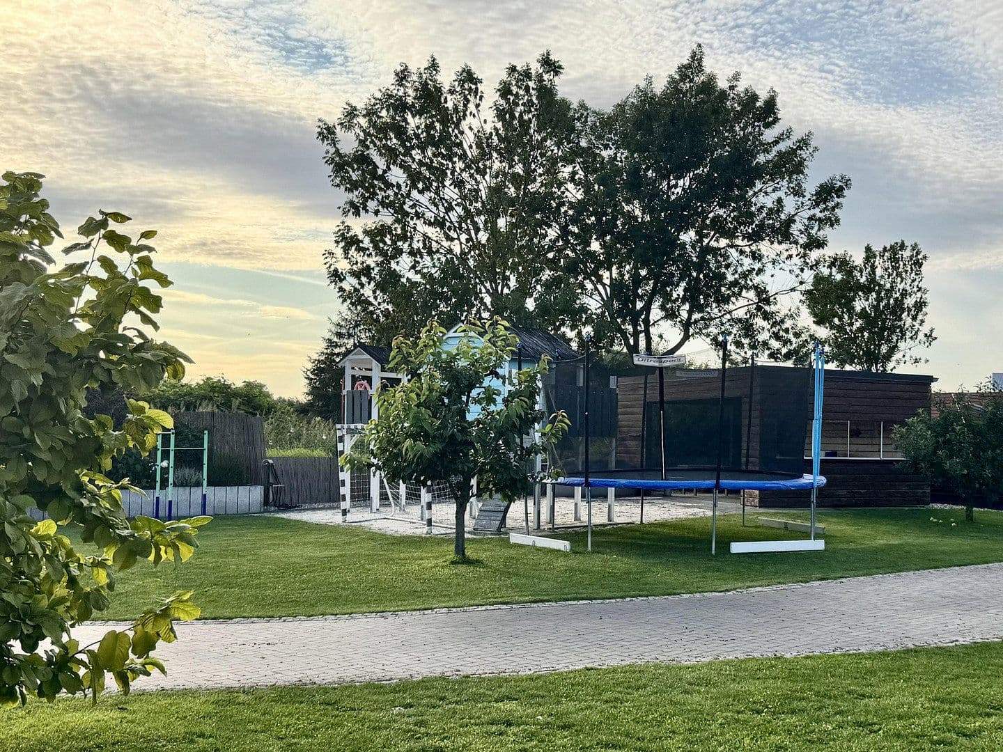 house for sale, 239 m², Lübben (Spreewald), Brandenburg house for sale, 239 m², Lübben (Spreewald), Brandenburg