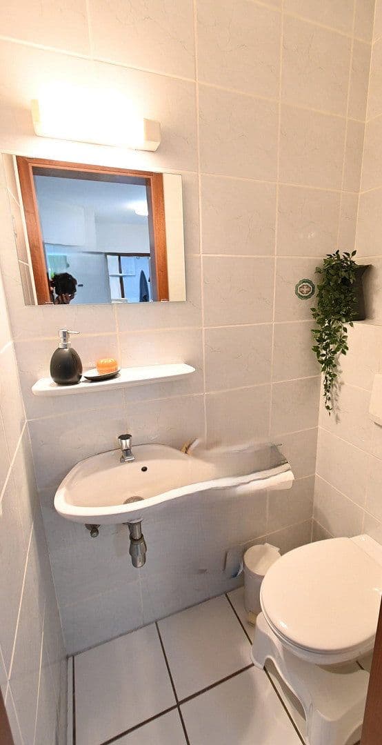 3 bedroom flat to rent, 110 m², Frankfurter Str. 214, Köln, North Rhine-Westphalia 3 bedroom flat to rent, 110 m², Frankfurter Str. 214, Köln, North Rhine-Westphalia