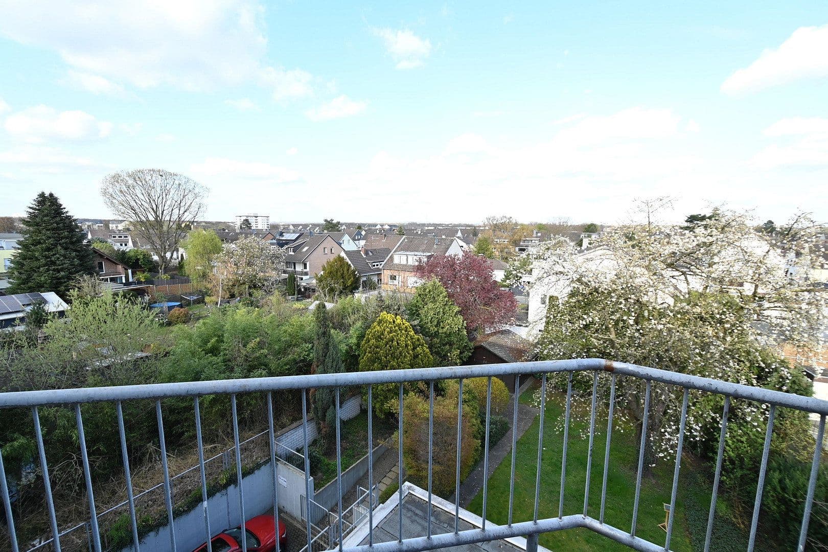 3 bedroom flat to rent, 110 m², Frankfurter Str. 214, Köln, North Rhine-Westphalia 3 bedroom flat to rent, 110 m², Frankfurter Str. 214, Köln, North Rhine-Westphalia