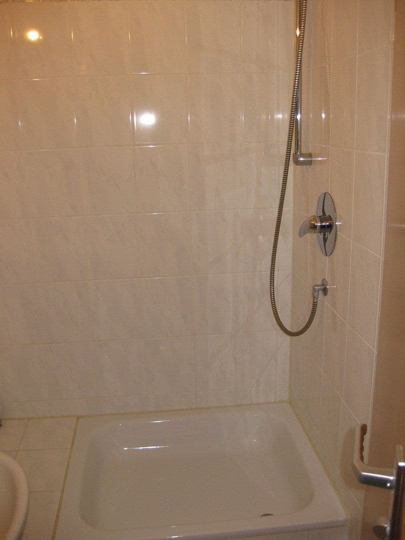 2 bedroom with open-plan kitchen flat to rent, 84 m², Marktplatz 12, Schwaikheim, Baden-Württemberg 2 bedroom with open-plan kitchen flat to rent, 84 m², Marktplatz 12, Schwaikheim, Baden-Württemberg