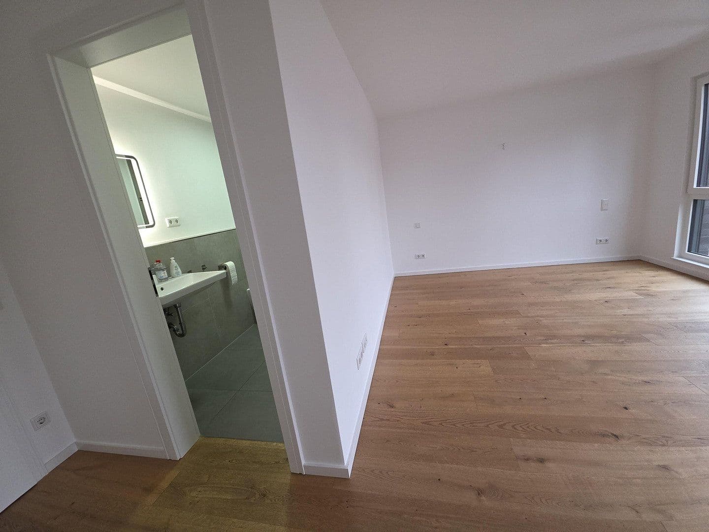 3 bedroom flat to rent, 107 m², Hilden, North Rhine-Westphalia 3 bedroom flat to rent, 107 m², Hilden, North Rhine-Westphalia