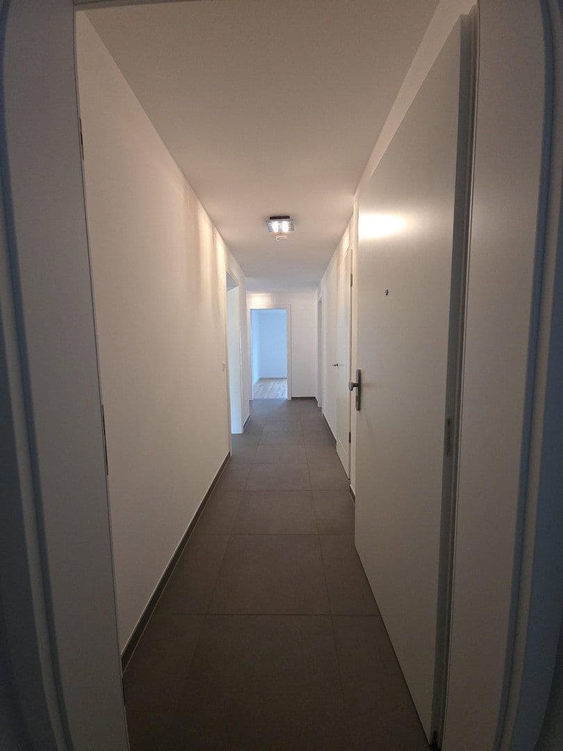 3 bedroom flat to rent, 107 m², Hilden, North Rhine-Westphalia 3 bedroom flat to rent, 107 m², Hilden, North Rhine-Westphalia