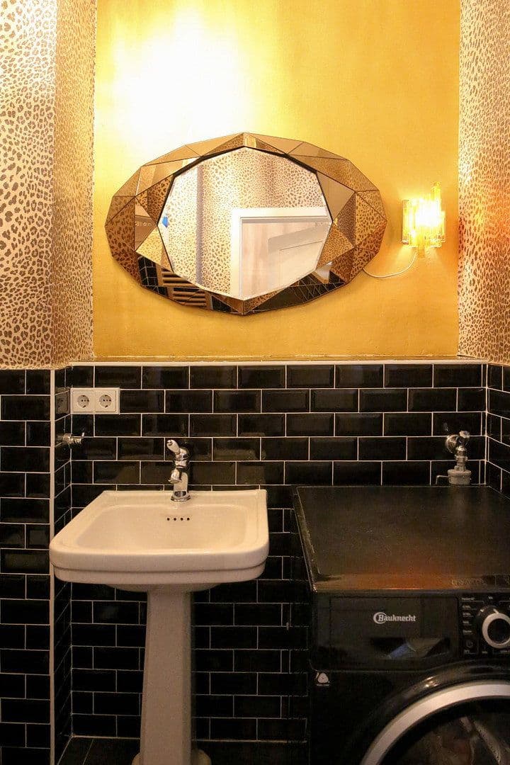 4 bedroom flat for sale, 110 m², Hohenzollernring 18c, Berlin, Berlin 4 bedroom flat for sale, 110 m², Hohenzollernring 18c, Berlin, Berlin