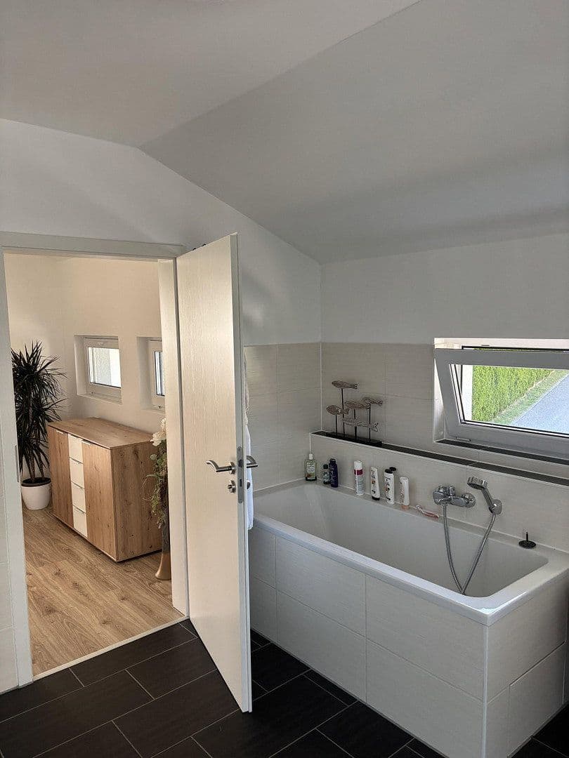 house for sale, 230 m², Unterhausen, Bavaria house for sale, 230 m², Unterhausen, Bavaria