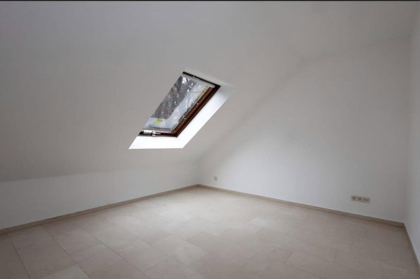 2 bedroom flat to rent, 78 m², Odenthal, North Rhine-Westphalia 2 bedroom flat to rent, 78 m², Odenthal, North Rhine-Westphalia