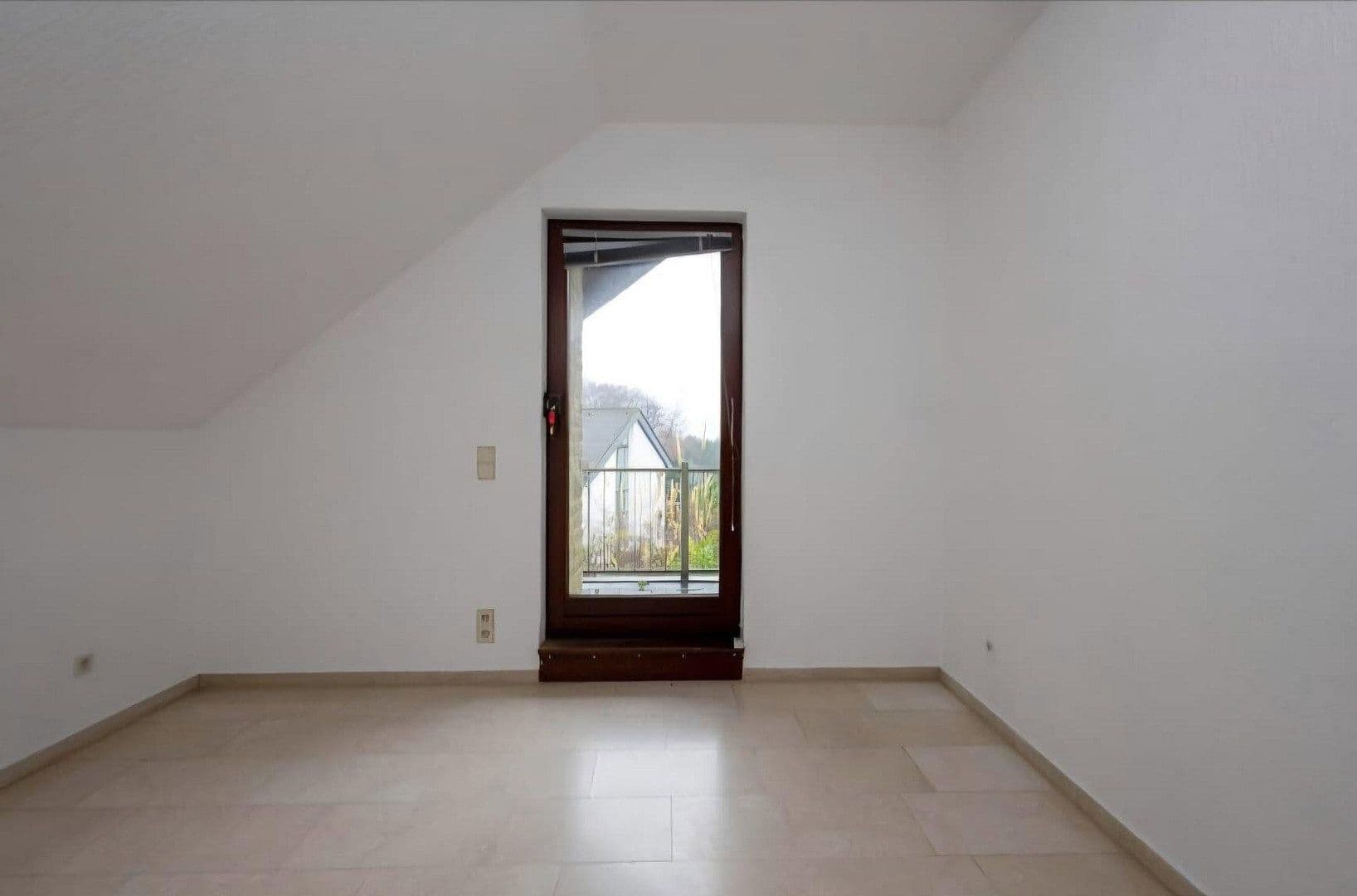 2 bedroom flat to rent, 78 m², Odenthal, North Rhine-Westphalia 2 bedroom flat to rent, 78 m², Odenthal, North Rhine-Westphalia