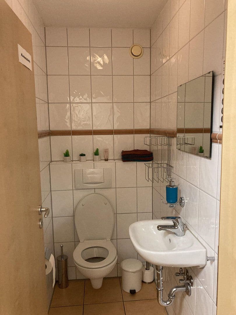 office to rent, 115 m², Hauptstr.46, Greifenberg, Bavaria office to rent, 115 m², Hauptstr.46, Greifenberg, Bavaria