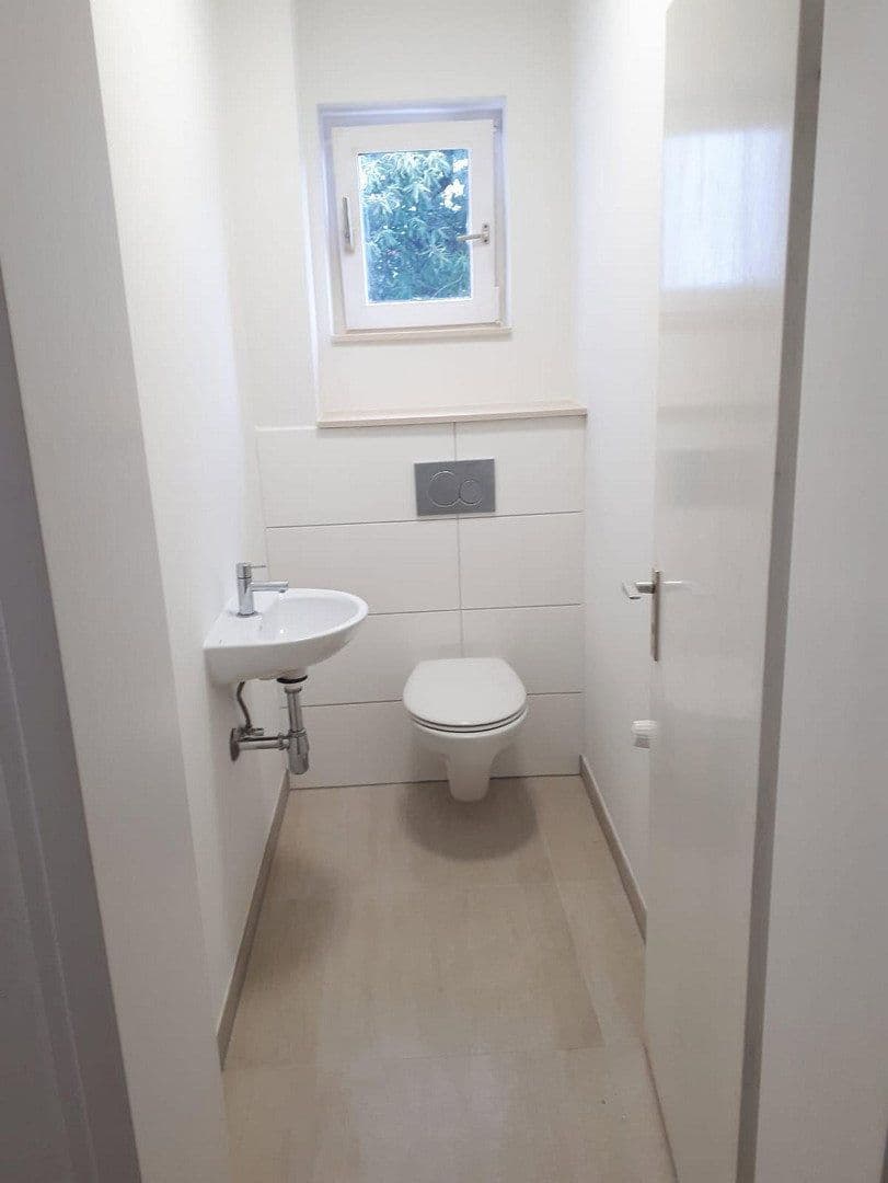 1 bedroom with open-plan kitchen flat to rent, 81 m², Oberhöchstadter Straße 57, Oberursel (Taunus), Hesse 1 bedroom with open-plan kitchen flat to rent, 81 m², Oberhöchstadter Straße 57, Oberursel (Taunus), Hesse