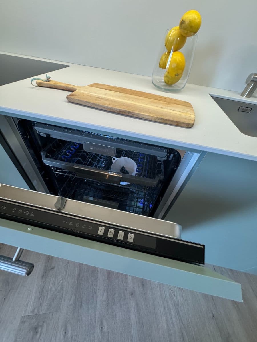 Studio flat to rent, 34 m², Boleslavova, Prague, Prague Studio flat to rent, 34 m², Boleslavova, Prague, Prague