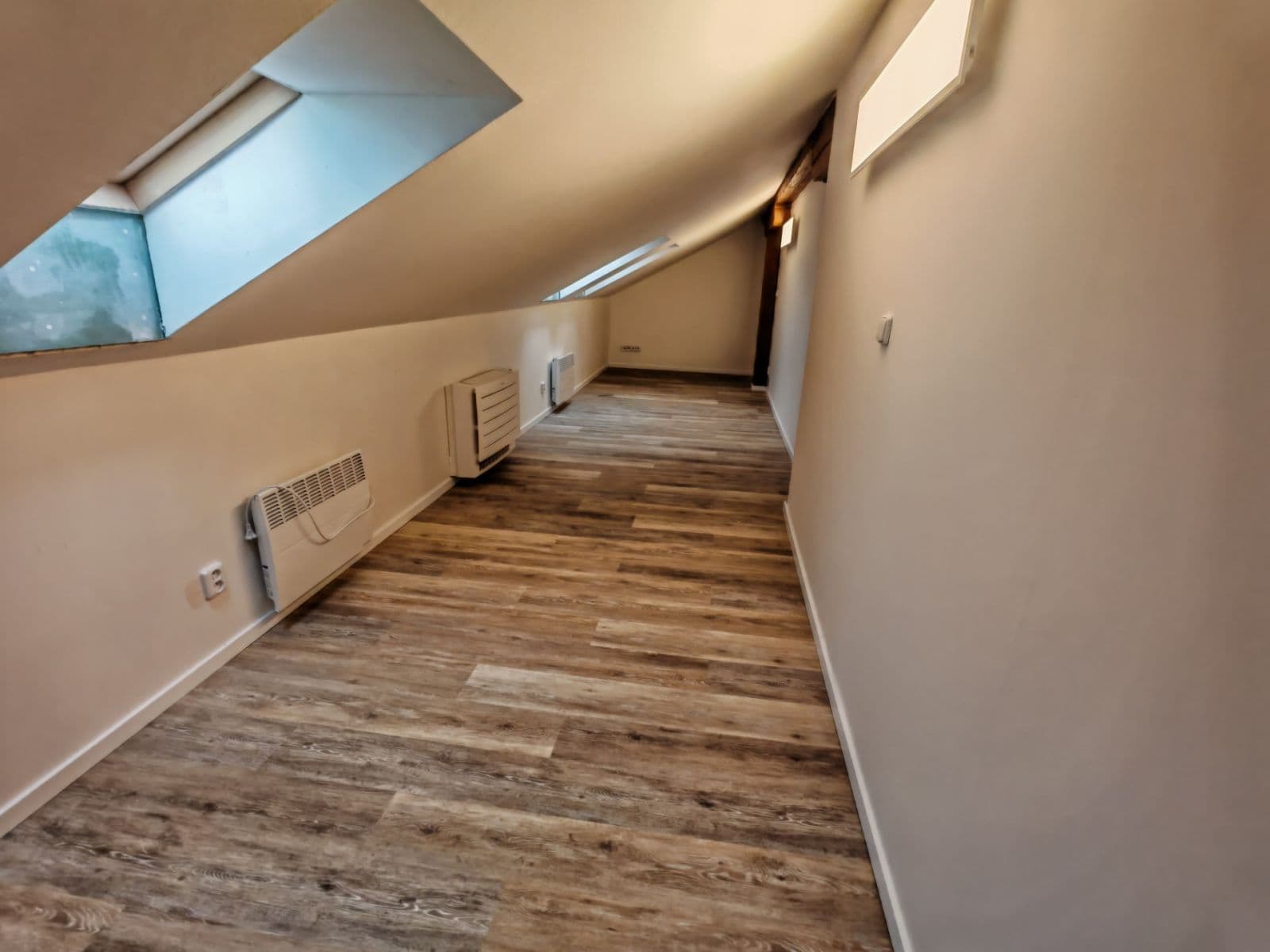 1 bedroom with open-plan kitchen flat to rent, 94 m², Navrátilova, Prague, Prague 1 bedroom with open-plan kitchen flat to rent, 94 m², Navrátilova, Prague, Prague