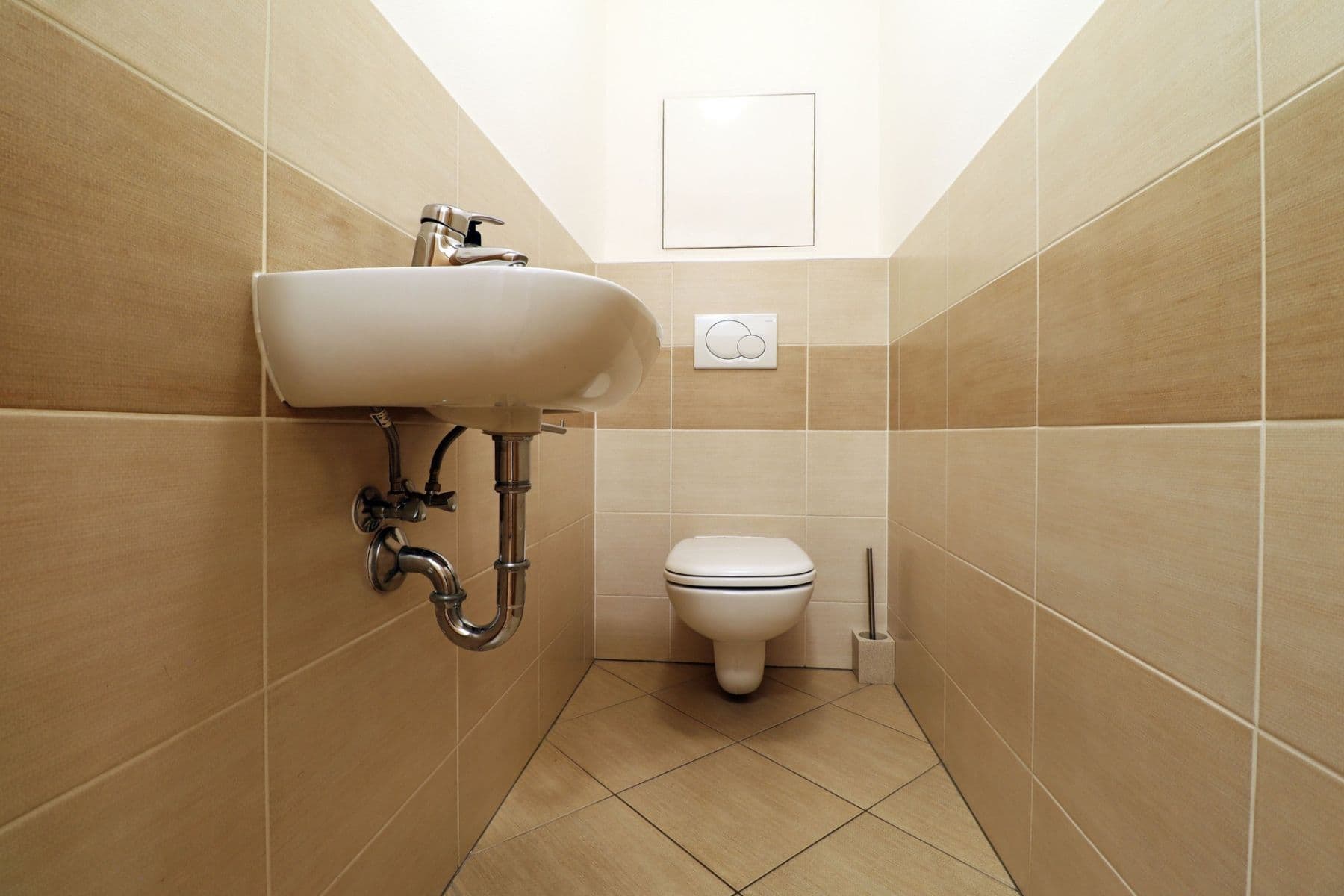 1 bedroom with open-plan kitchen flat to rent, 61 m², Přeučilova, Prague, Prague 1 bedroom with open-plan kitchen flat to rent, 61 m², Přeučilova, Prague, Prague