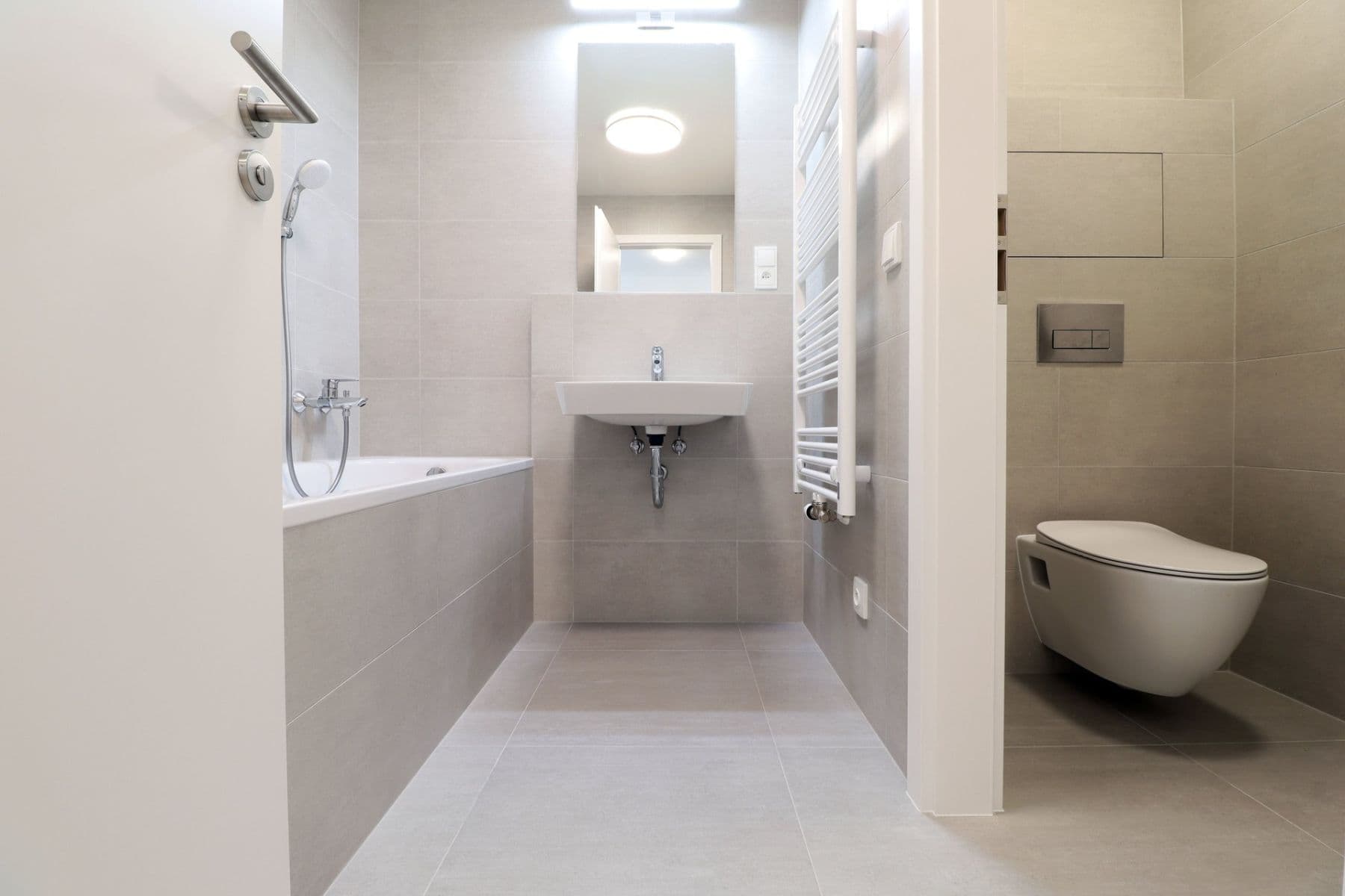 1 bedroom with open-plan kitchen flat to rent, 43 m², V háji, Prague, Prague 1 bedroom with open-plan kitchen flat to rent, 43 m², V háji, Prague, Prague