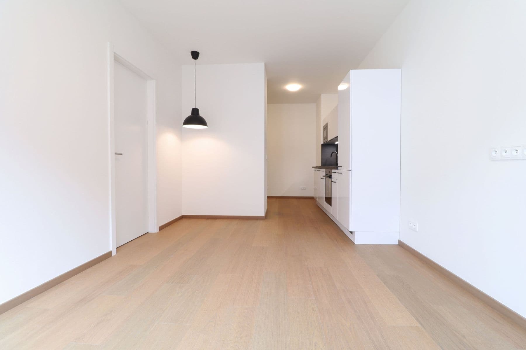 1 bedroom with open-plan kitchen flat to rent, 43 m², V háji, Prague, Prague 1 bedroom with open-plan kitchen flat to rent, 43 m², V háji, Prague, Prague