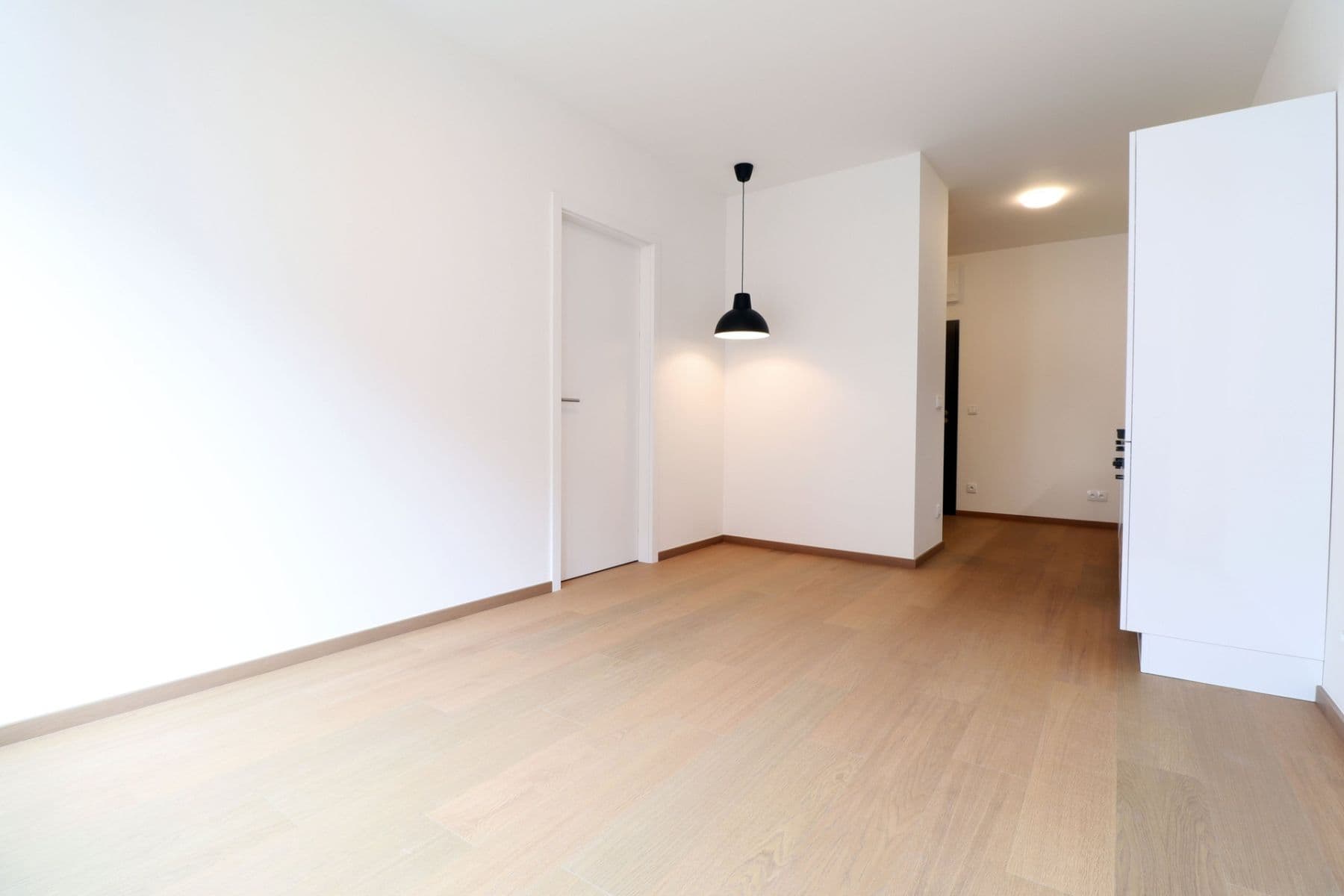 1 bedroom with open-plan kitchen flat to rent, 43 m², V háji, Prague, Prague 1 bedroom with open-plan kitchen flat to rent, 43 m², V háji, Prague, Prague