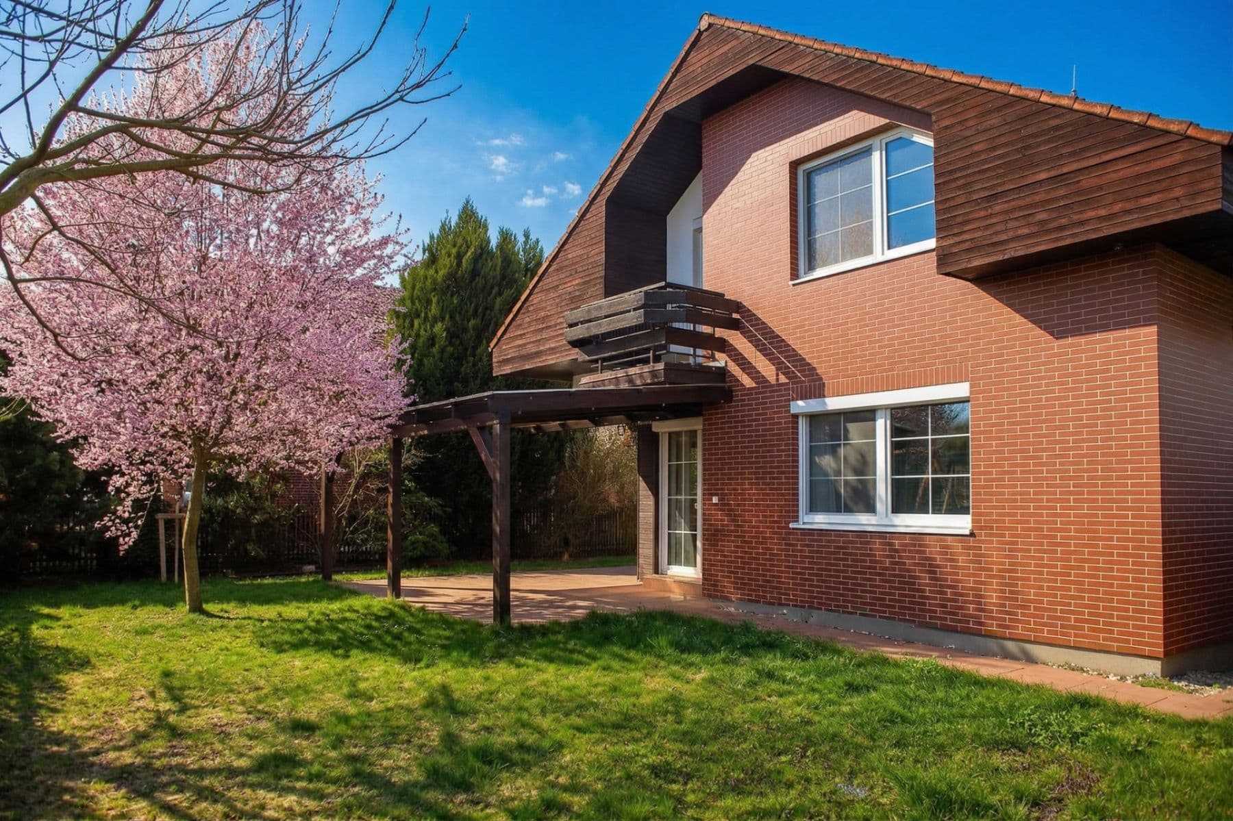 house for sale, 240 m², Dolní, Hradec Králové, Královéhradecký Region house for sale, 240 m², Dolní, Hradec Králové, Královéhradecký Region