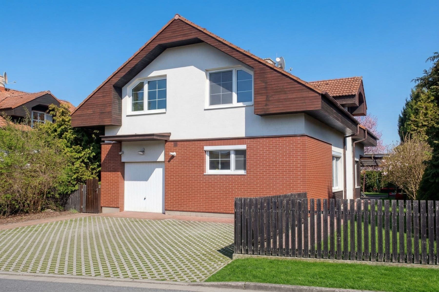 house for sale, 240 m², Dolní, Hradec Králové, Královéhradecký Region house for sale, 240 m², Dolní, Hradec Králové, Královéhradecký Region