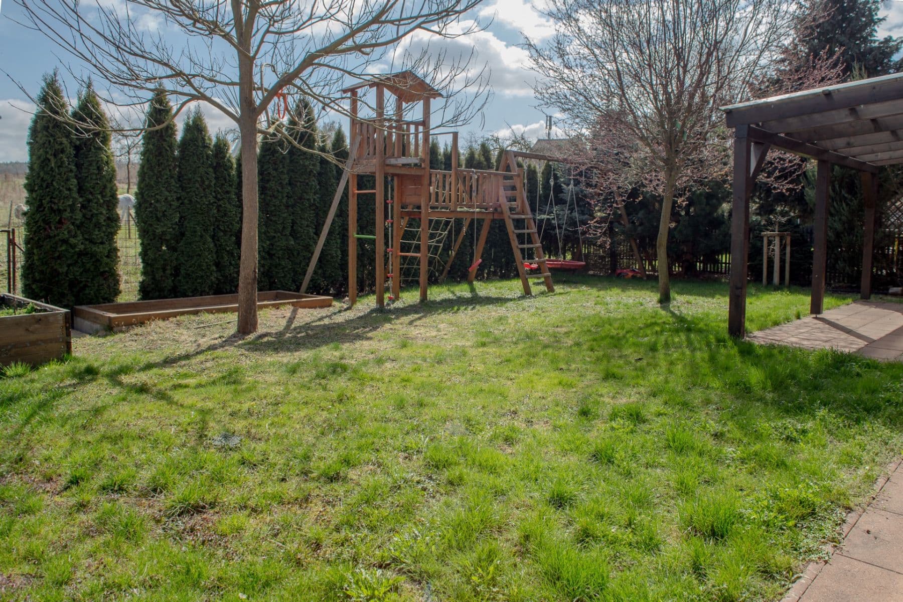 house for sale, 240 m², Dolní, Hradec Králové, Královéhradecký Region house for sale, 240 m², Dolní, Hradec Králové, Královéhradecký Region