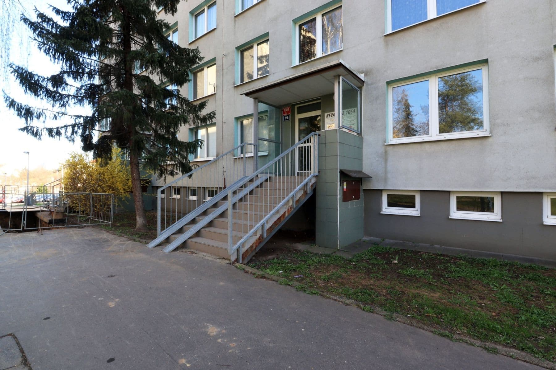 2 bedroom with open-plan kitchen flat to rent, 73 m², Nevanova, Prague, Prague 2 bedroom with open-plan kitchen flat to rent, 73 m², Nevanova, Prague, Prague