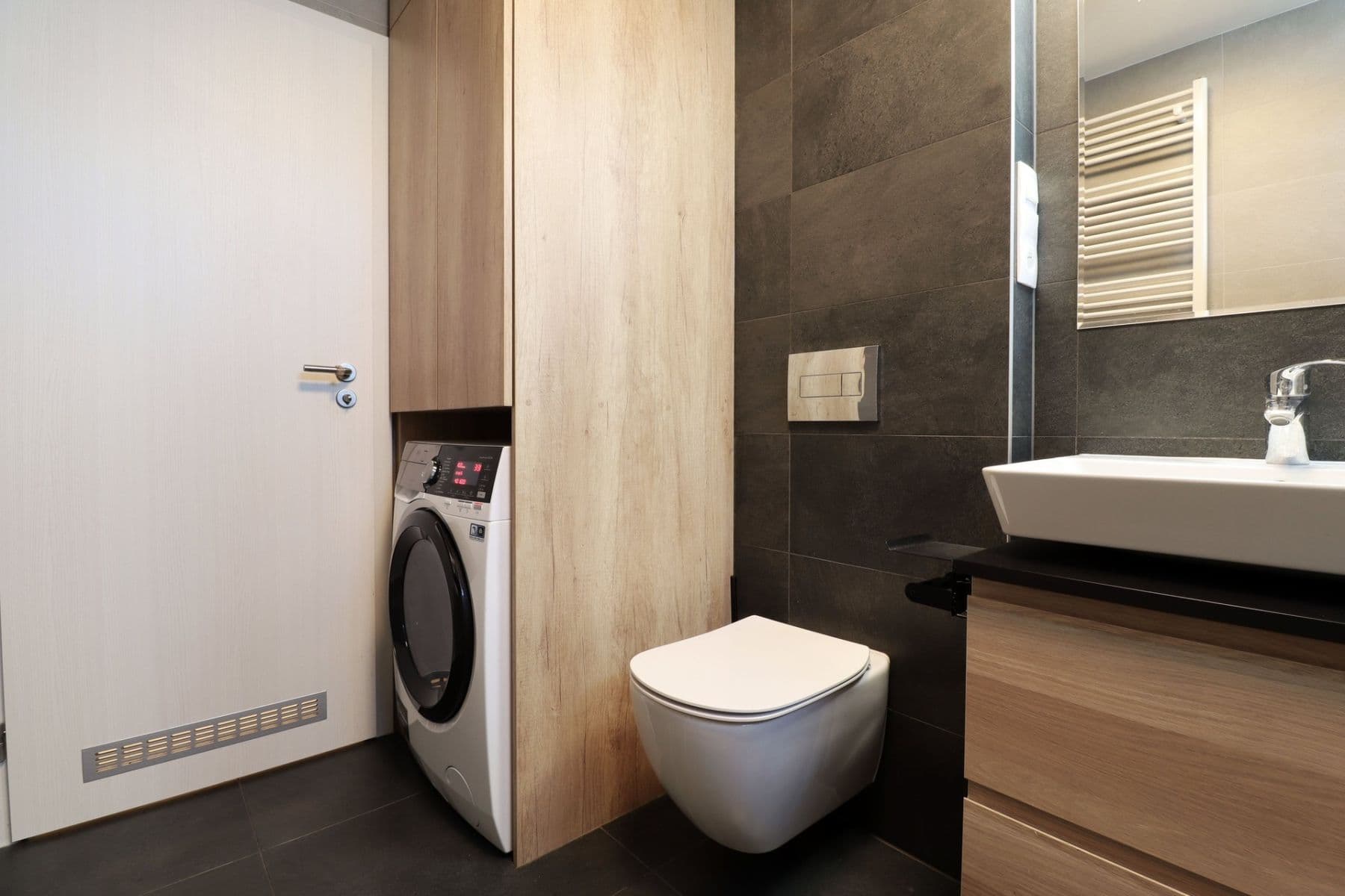 1 bedroom with open-plan kitchen flat to rent, 49 m², Waltariho, Prague, Prague 1 bedroom with open-plan kitchen flat to rent, 49 m², Waltariho, Prague, Prague