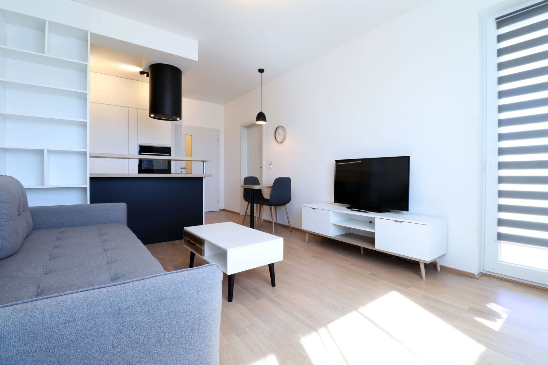 1 bedroom with open-plan kitchen flat to rent, 49 m², Waltariho, Prague, Prague 1 bedroom with open-plan kitchen flat to rent, 49 m², Waltariho, Prague, Prague