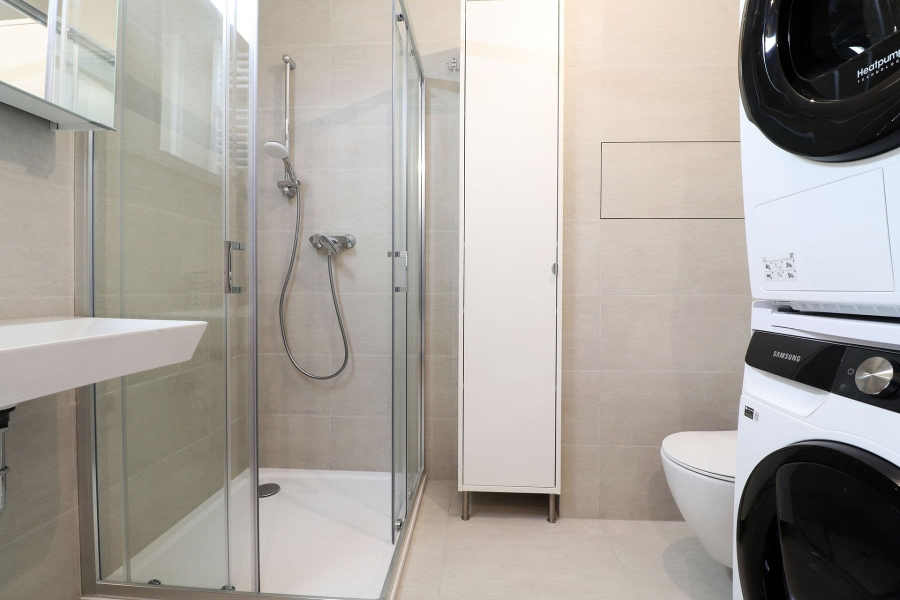 Studio flat to rent, 28 m², V háji, Prague, Prague Studio flat to rent, 28 m², V háji, Prague, Prague