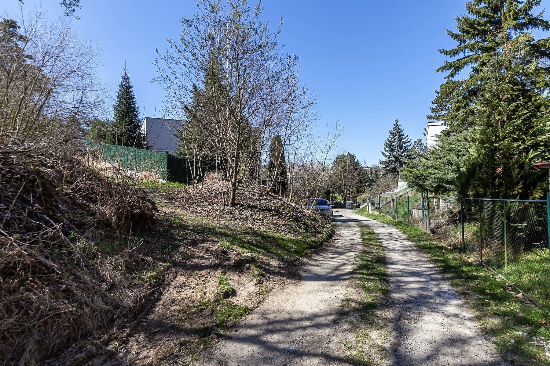 plot for sale, 910 m², Pod Višňovkou, Statenice, Středočeský Region plot for sale, 910 m², Pod Višňovkou, Statenice, Středočeský Region