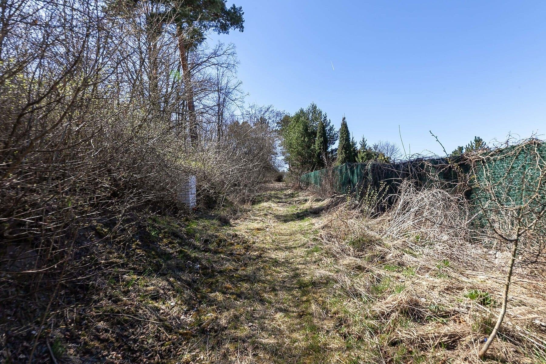 plot for sale, 910 m², Pod Višňovkou, Statenice, Středočeský Region plot for sale, 910 m², Pod Višňovkou, Statenice, Středočeský Region