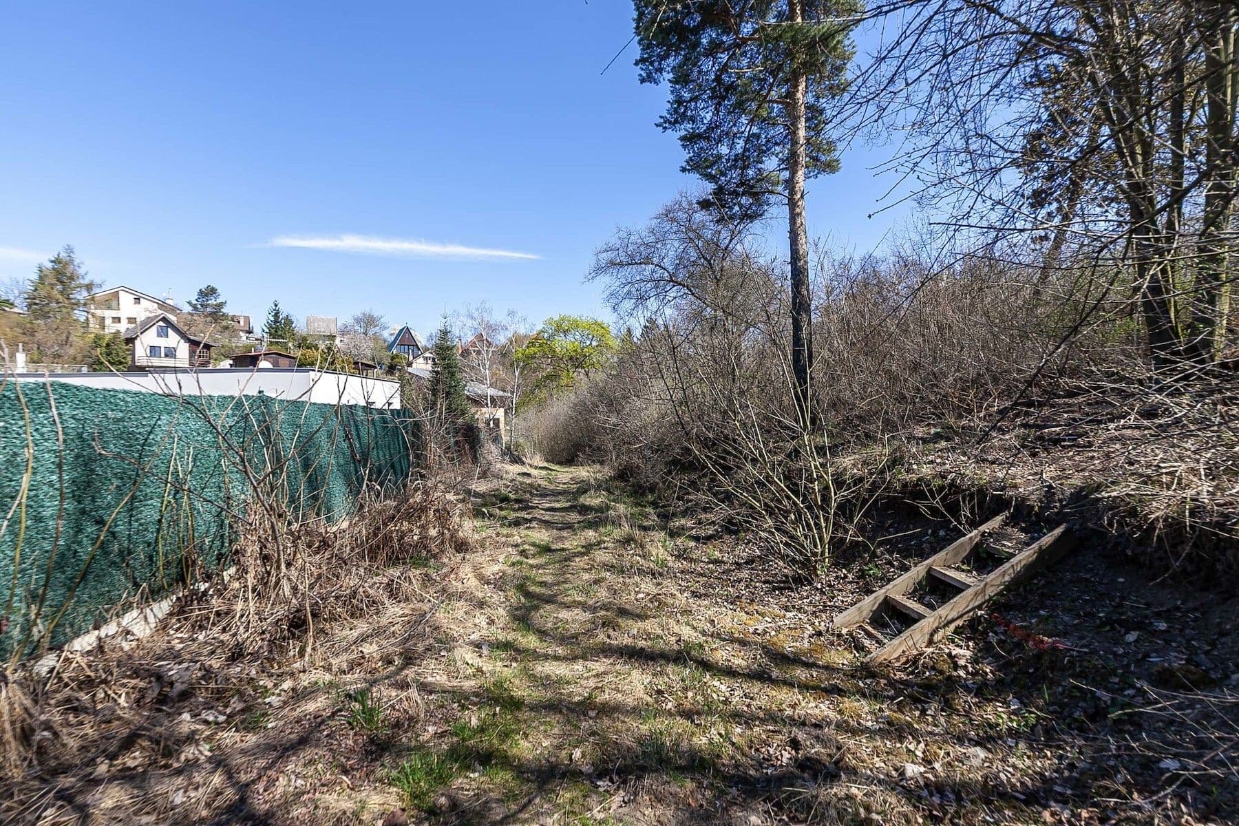 plot for sale, 910 m², Pod Višňovkou, Statenice, Středočeský Region plot for sale, 910 m², Pod Višňovkou, Statenice, Středočeský Region