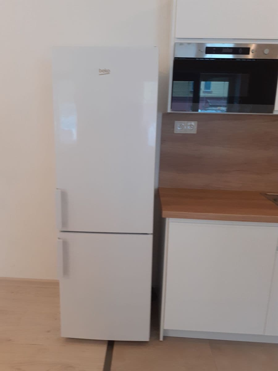 Studio flat to rent, 35 m², Rakouská, Milovice, Středočeský Region Studio flat to rent, 35 m², Rakouská, Milovice, Středočeský Region