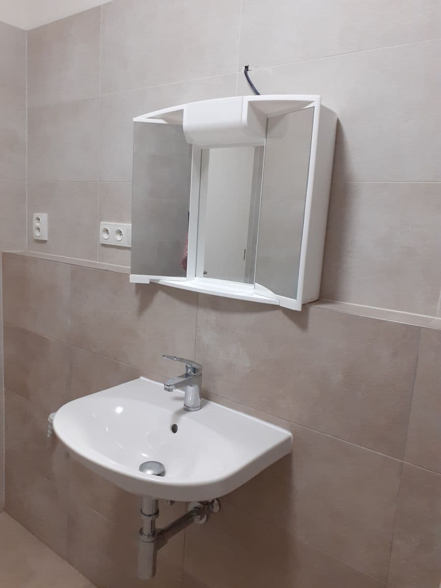 Studio flat to rent, 35 m², Rakouská, Milovice, Středočeský Region Studio flat to rent, 35 m², Rakouská, Milovice, Středočeský Region