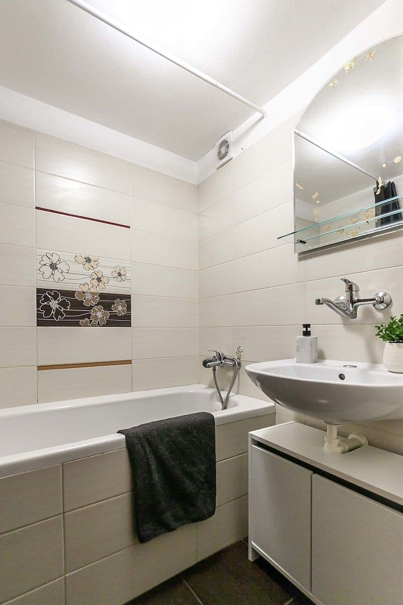 1 bedroom with open-plan kitchen flat for sale, 48 m², V Bytovkách, Prague, Prague 1 bedroom with open-plan kitchen flat for sale, 48 m², V Bytovkách, Prague, Prague