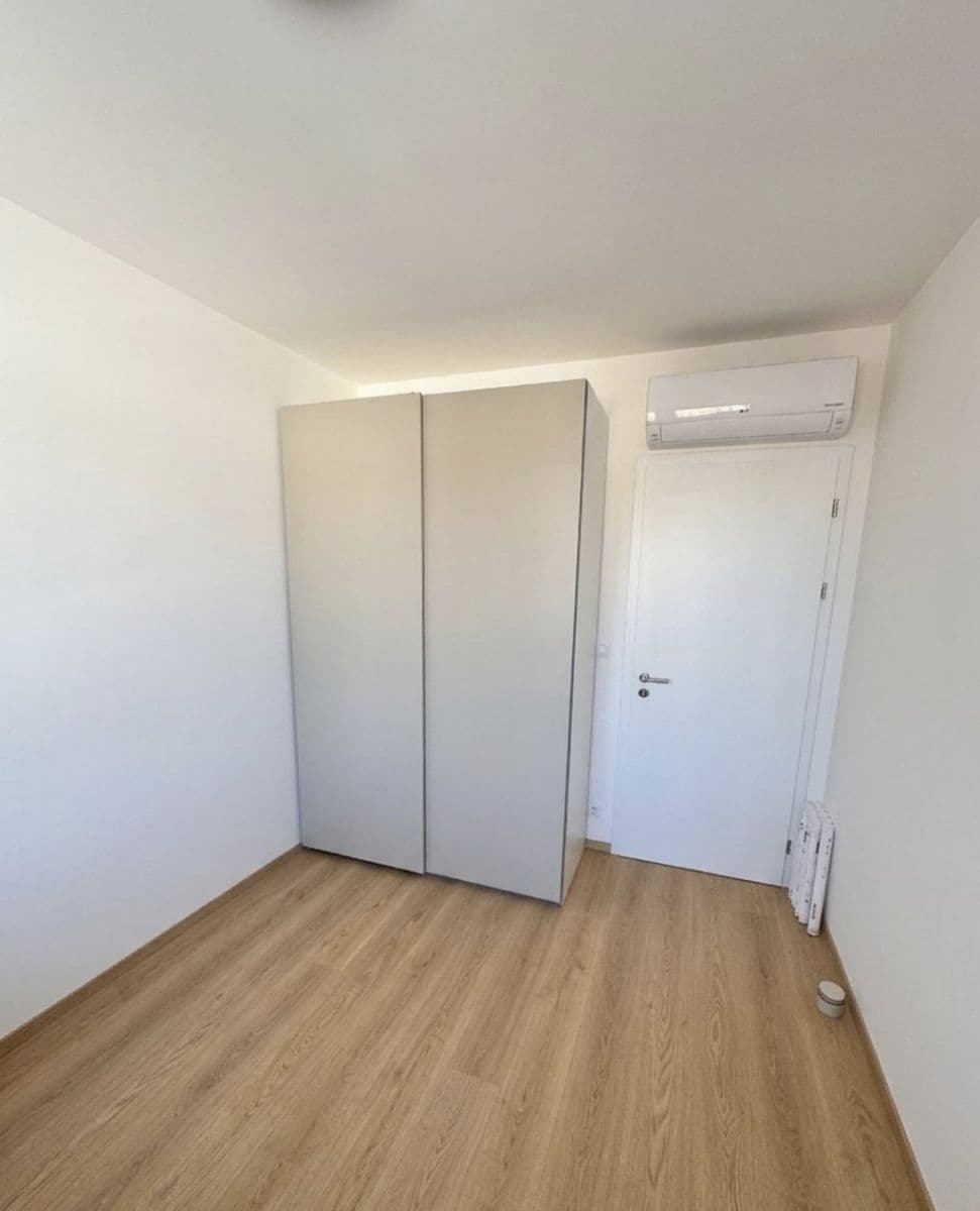 flat to rent, 0 m², Poděbradská, Prague, Prague flat to rent, 0 m², Poděbradská, Prague, Prague