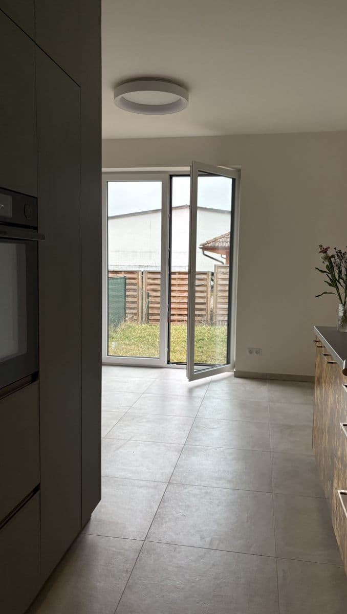 Studio flat to rent, 30 m², Vinařská, Beroun, Středočeský Region Studio flat to rent, 30 m², Vinařská, Beroun, Středočeský Region