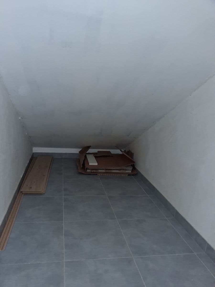 Studio flat to rent, 31 m², Poděbradská, Prague, Prague Studio flat to rent, 31 m², Poděbradská, Prague, Prague