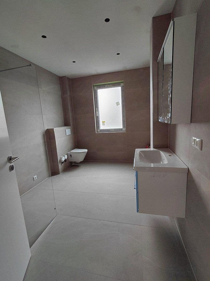 4 bedroom flat to rent, 113 m², Erlensee, Hesse 4 bedroom flat to rent, 113 m², Erlensee, Hesse