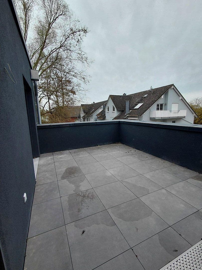 4 bedroom flat to rent, 113 m², Erlensee, Hesse 4 bedroom flat to rent, 113 m², Erlensee, Hesse