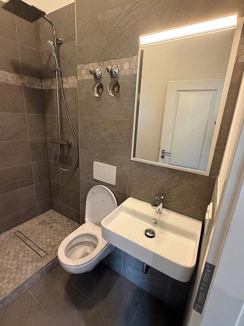 2 bedroom flat to rent, 42 m², Kaiserstraße 4a, Rüdesheim am Rhein, Hesse 2 bedroom flat to rent, 42 m², Kaiserstraße 4a, Rüdesheim am Rhein, Hesse