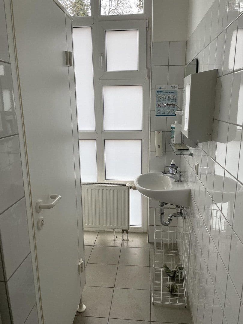 non-residential property to rent, 314 m², Osterholzer Heerstraße 125-127, Bremen, Bremen non-residential property to rent, 314 m², Osterholzer Heerstraße 125-127, Bremen, Bremen
