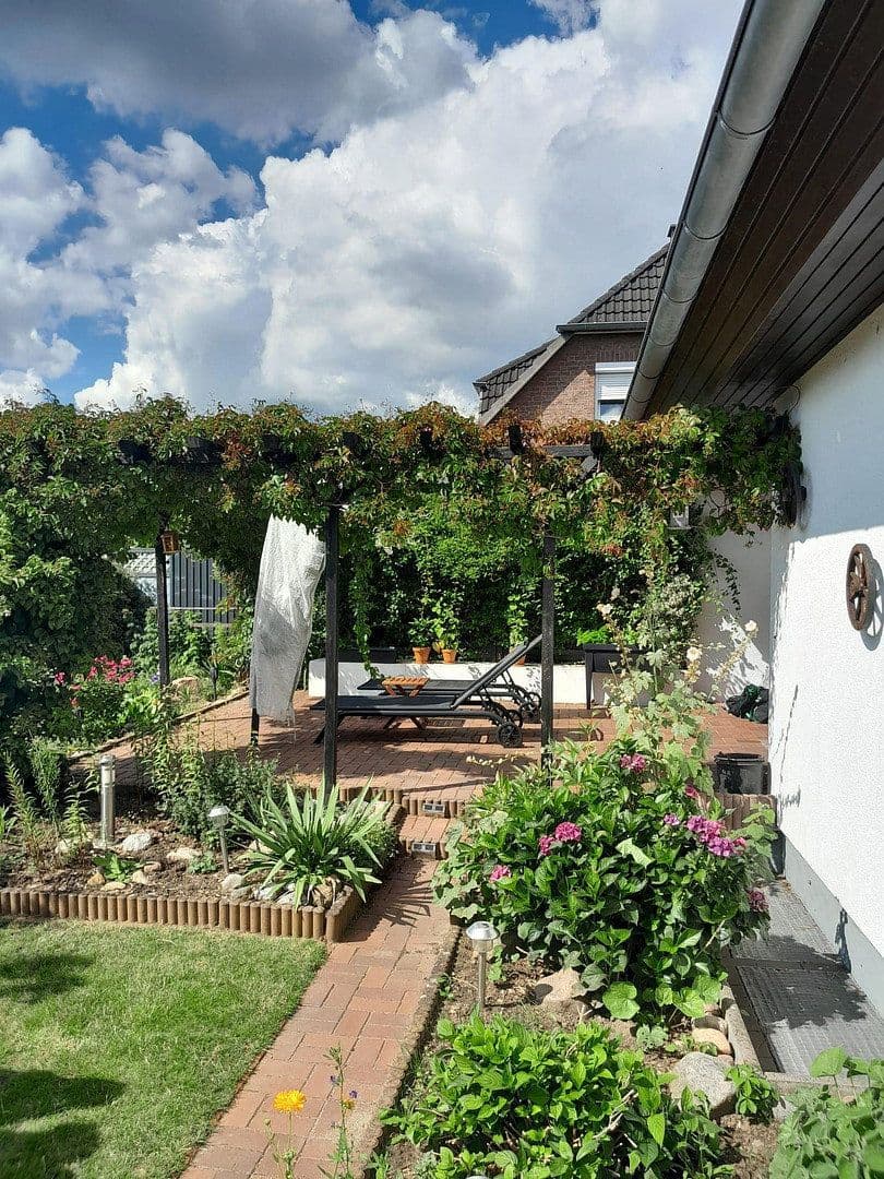 house for sale, 113 m², Wilhelm-Busch-Straße 22, Neumünster, Schleswig-Holstein house for sale, 113 m², Wilhelm-Busch-Straße 22, Neumünster, Schleswig-Holstein