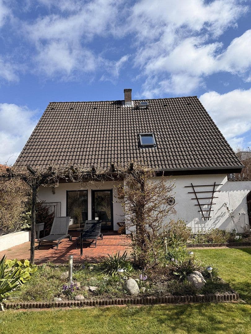 house for sale, 113 m², Wilhelm-Busch-Straße 22, Neumünster, Schleswig-Holstein house for sale, 113 m², Wilhelm-Busch-Straße 22, Neumünster, Schleswig-Holstein